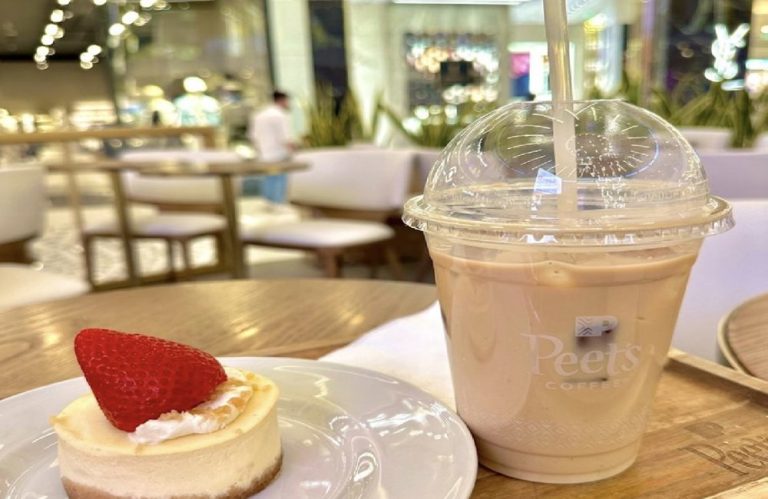 كافيه Peet’s Coffee || محطة قهوة تنقلك لعالم آخر